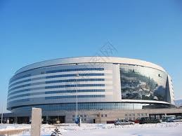 詹姆斯成湖人战绩下滑罪人？美媒列全队五数据对比：全面狂跌一项垫底